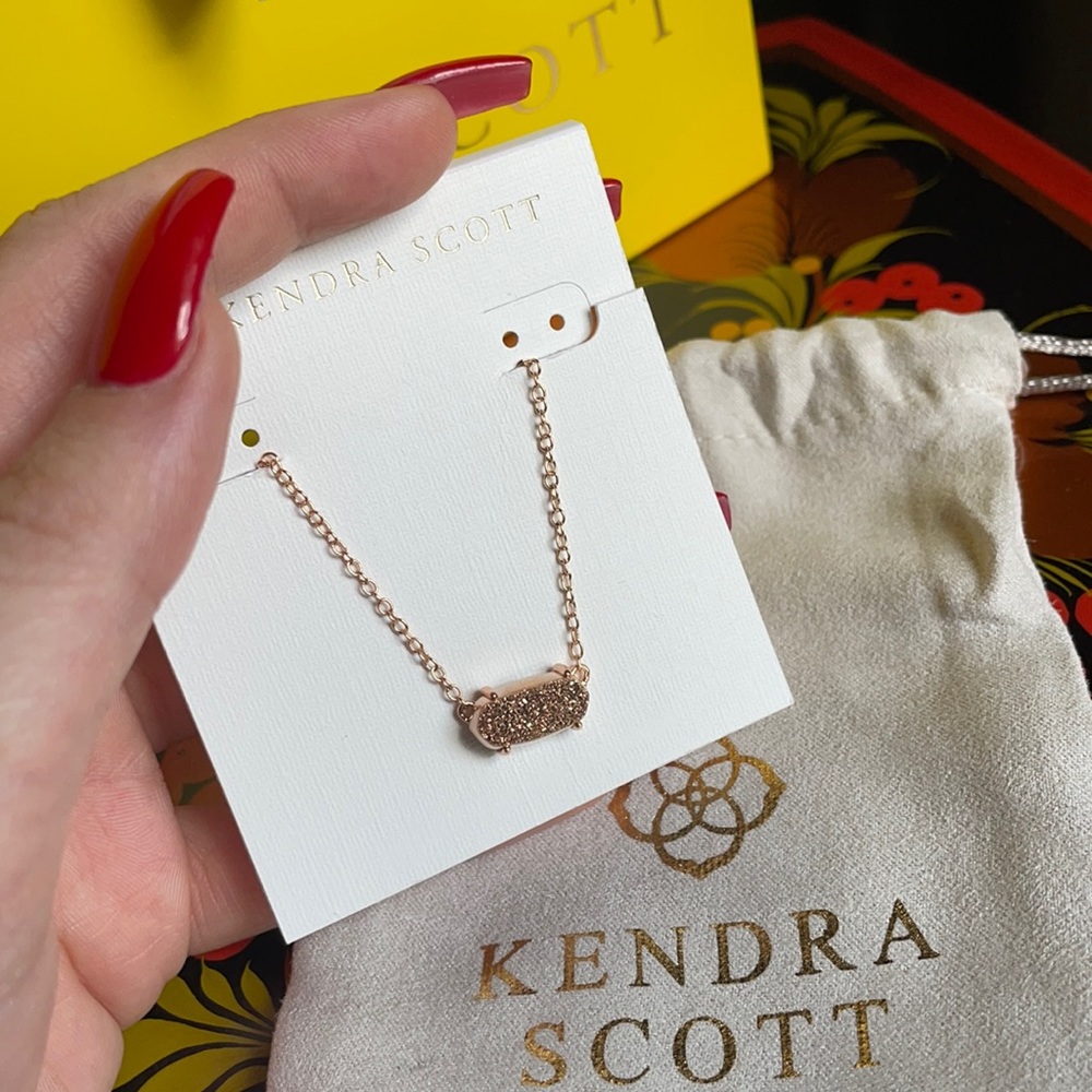 NWT !!Kendra Scott Ever Rose Gold Drusy Necklace🔥